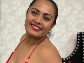 SamanthaJau webcam